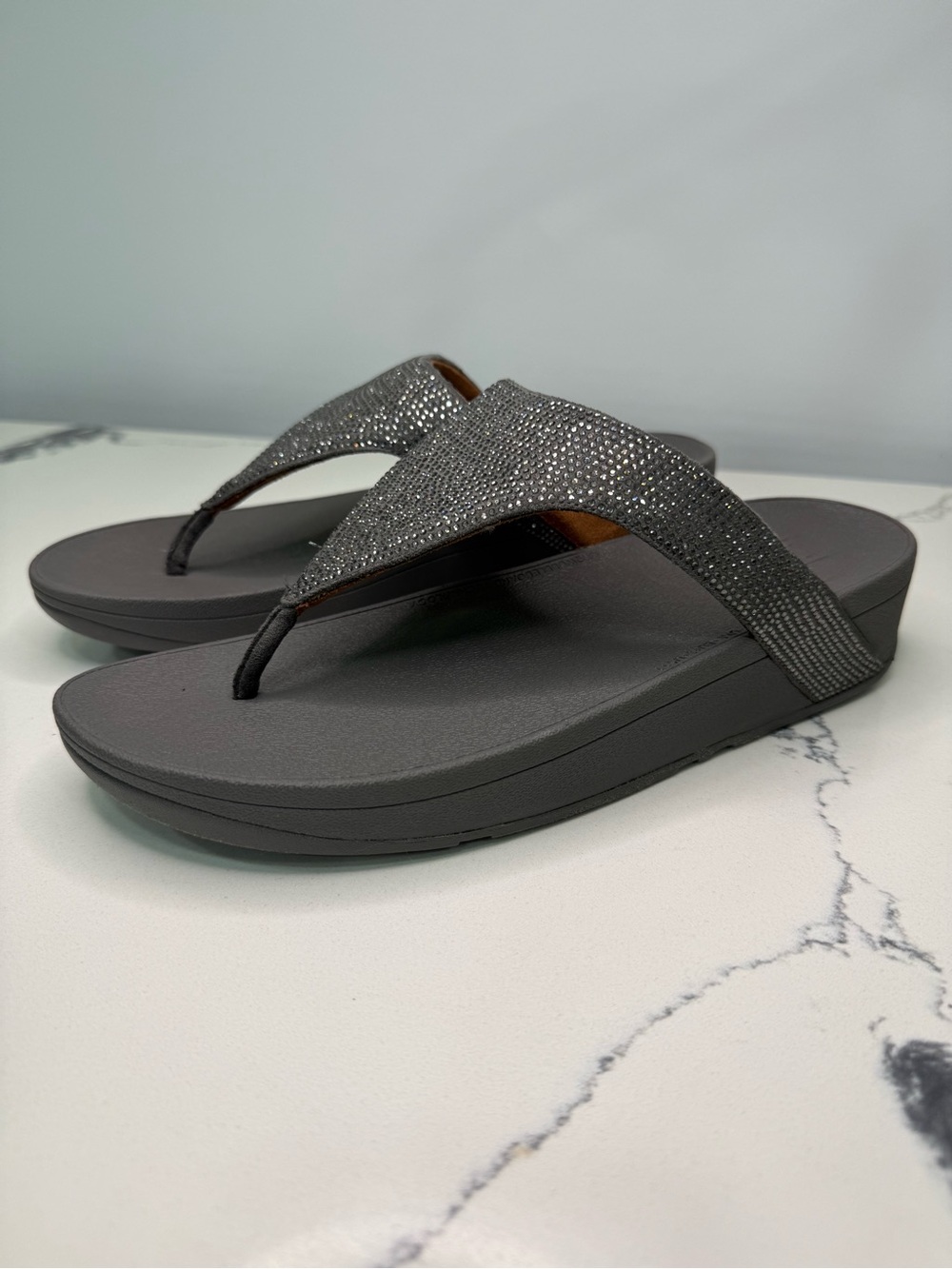 Fitflop LULU Crystal Silver Toe-Post Sandals Flip Flop Women's 11